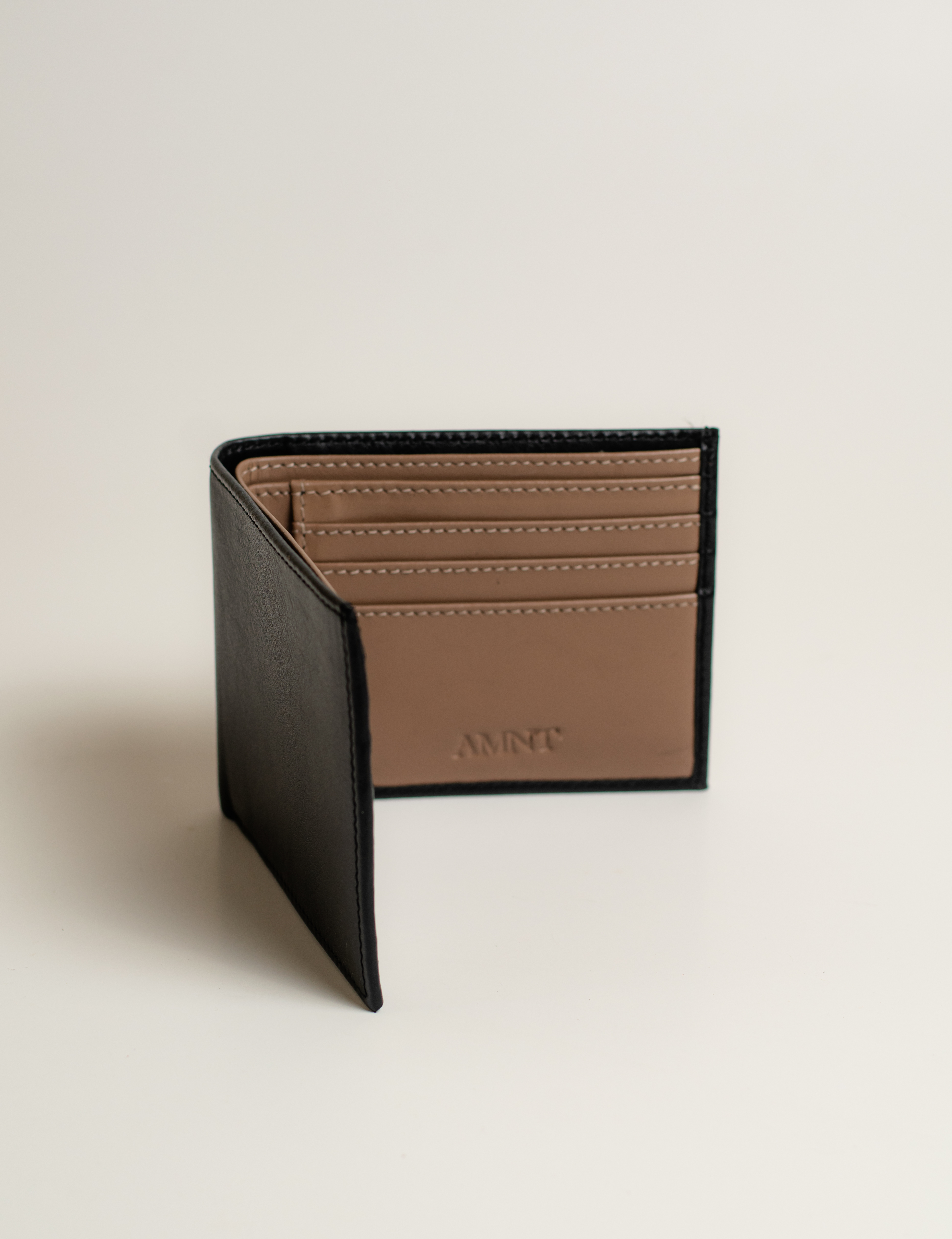 Two-Tone Wallet – Almond